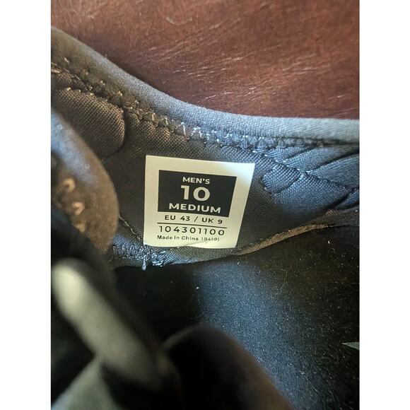 NWT Kuru Sandals Men 11 M Treads Blue Waterproof Leather Hiking outdoor 10 - Picture 3 of 4